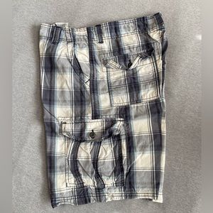 Signature By Levi Strauss Flat Front Plaid Men's Cargo Shorts